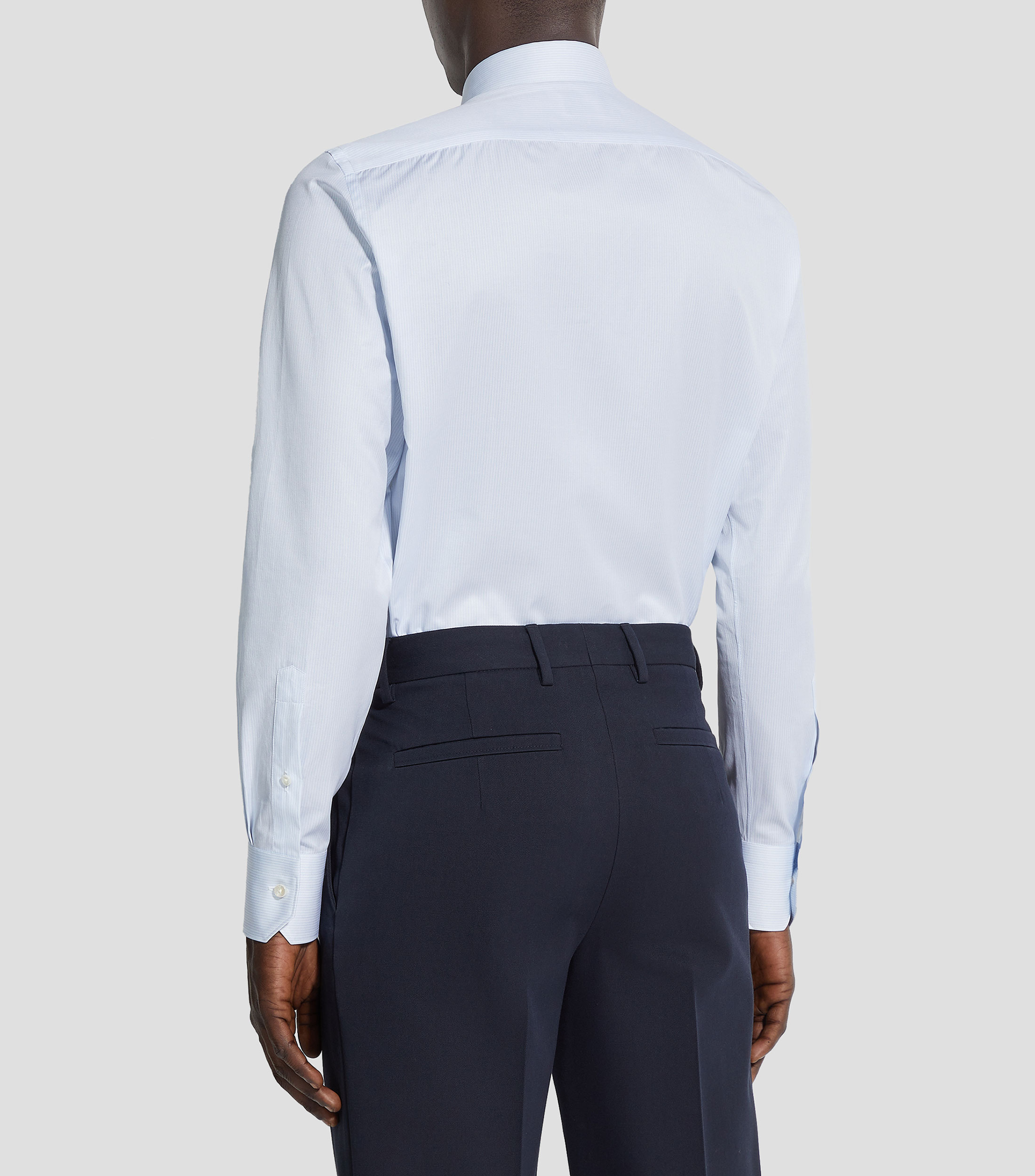 Camisa sólida de manga larga Hombre